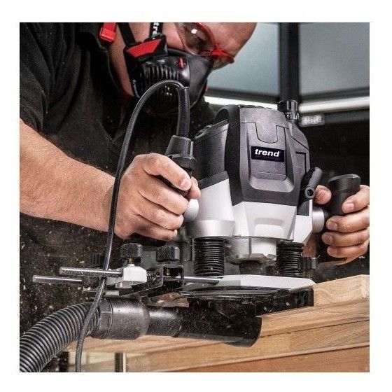 TREND T7EK 1/2 INCH VARIABLE SPEED 2100W ROUTER 240V