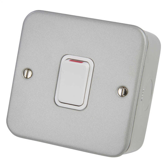 Deta 20A DP 1 Gang Switch Metal Clad