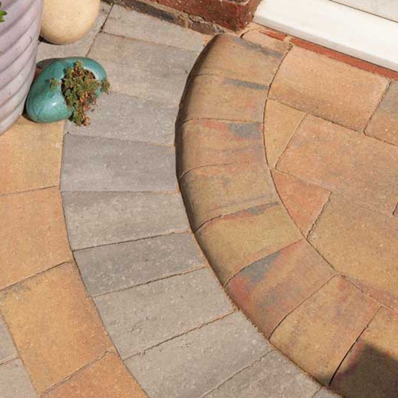 BRETT DRIVESTYLE KERB 125 x 100 x 125mm AUTUMN GOLD DK99AG