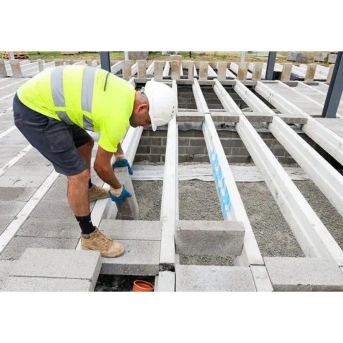 POUNDFIELD T3 CONCRETE FLOOR BEAM 4200 x 150 x 127mm (145kg)