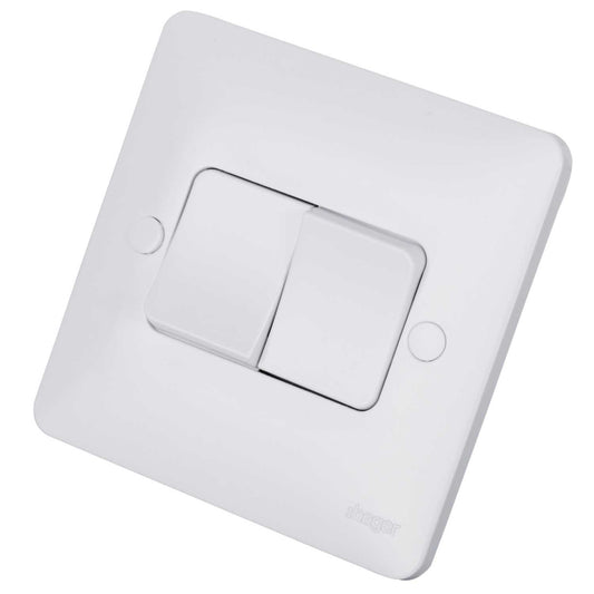 Hager Sollysta 10A 2 Gang 2 Way Light Switch Wide Rocker White