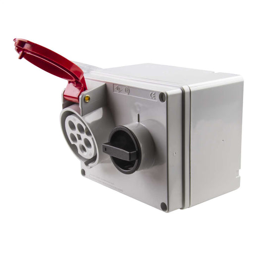 Ilme 16A 3P+N+E 415V Interlocked Switched Socket IP44