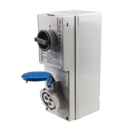 Ilme 16A 2P+E 230V Interlocked Switched Socket IP44