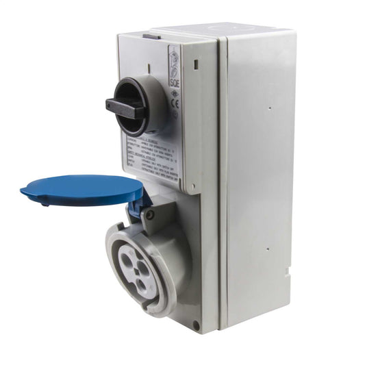 Ilme 32A 2P+E 230V Interlocked Switched Socket IP44