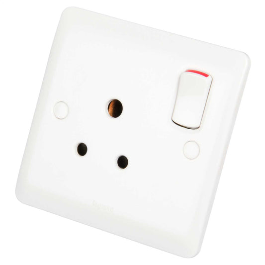 Legrand 5A 1 Gang Switched Socket White