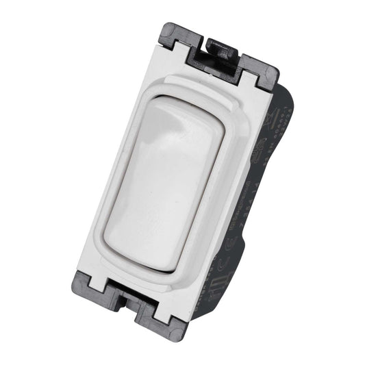 Legrand 20A Single Pole 2 Way Retractive Centre Off Grid Switch