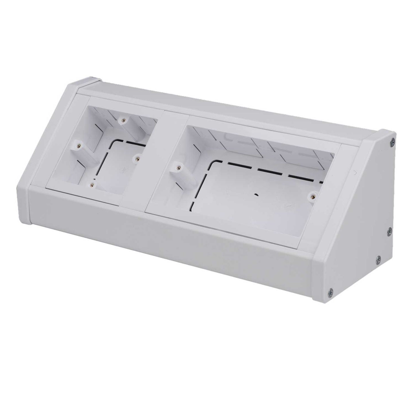 3 Gang Bench Trunking Unit White Powder Coated (Sold in 1's)