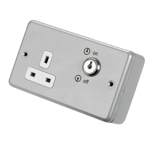 MK Metalclad Plus 13A DP 1 Gang Key Operated Socket Metal Clad