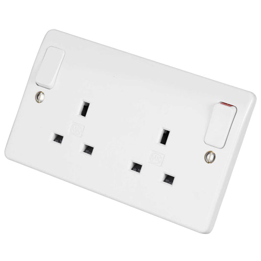 MK Logic Plus 13A DP 2 Gang Switched Socket with Clean Earth and Outboard Rockers White