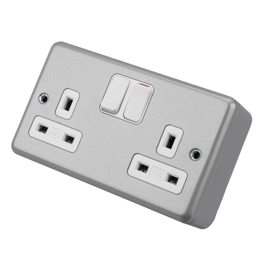 MK Metalclad Plus 13A DP 2 Gang Socket Metal Clad