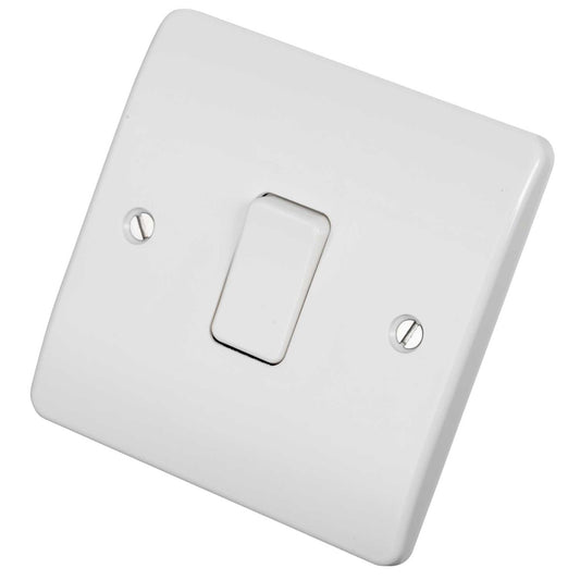 MK Logic Plus 10A 1 Gang Intermediate Switch White