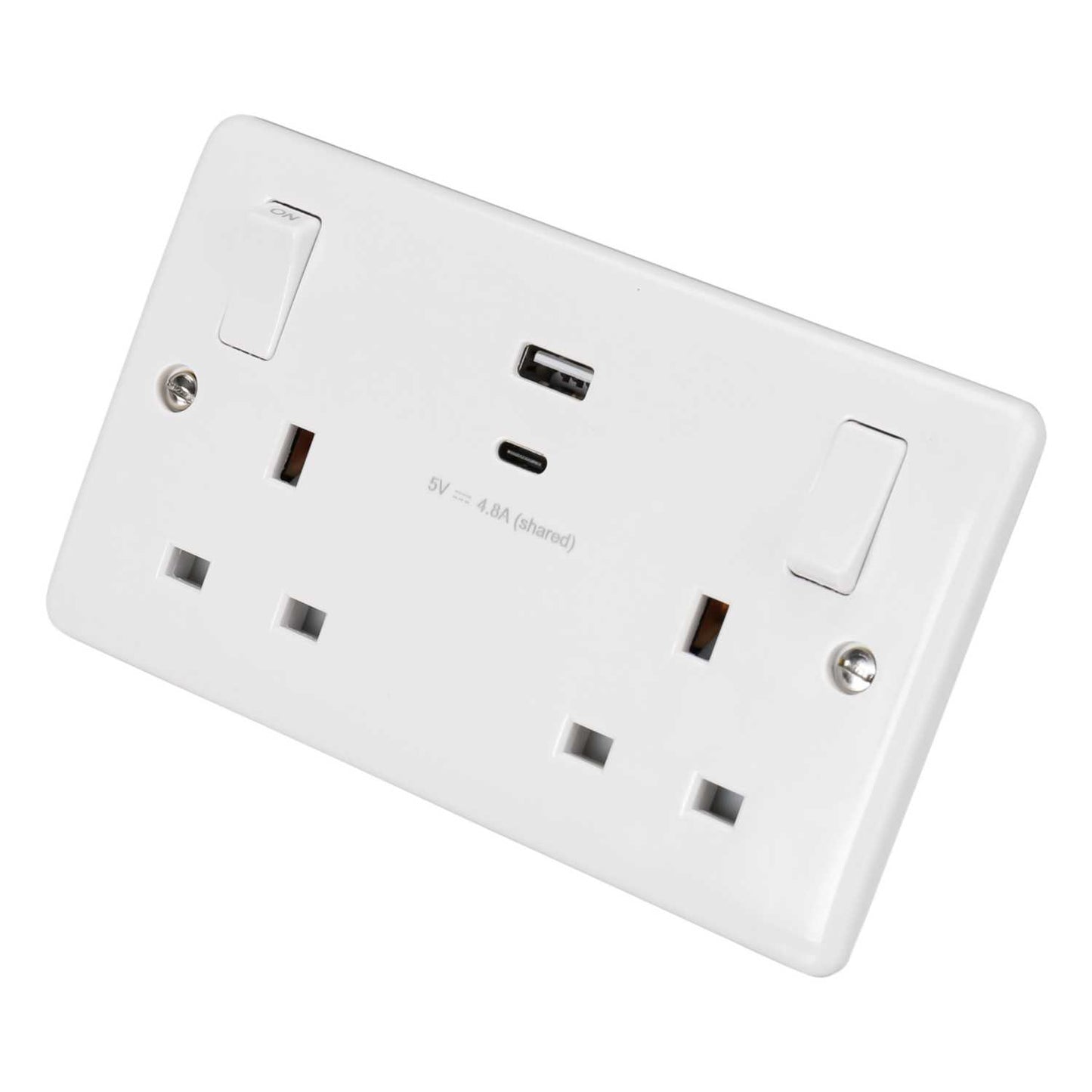 Knightsbridge 13A 2 Gang Switched Socket with Dual USB Outlets and Outboard Rockers White
