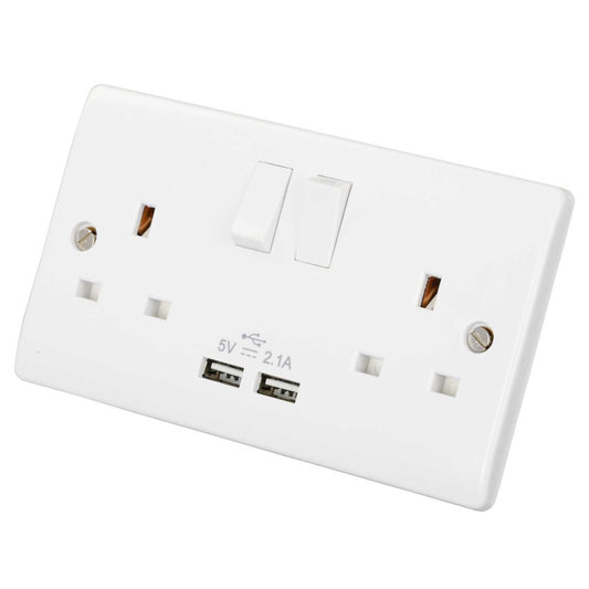 Scolmore Click Curva 13A 2 Gang Switched Socket with Twin USB Outlets