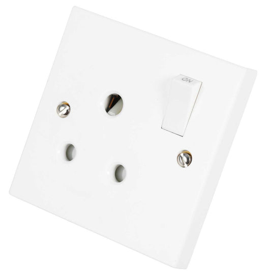 Scolmore Click Polar 15A 1 Gang Switched Socket White