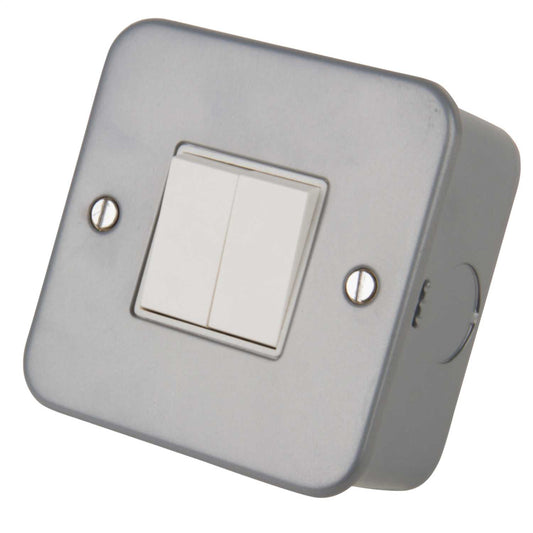LGA Selectric 10A 2 Gang 2 Way Light Switch Metal Clad